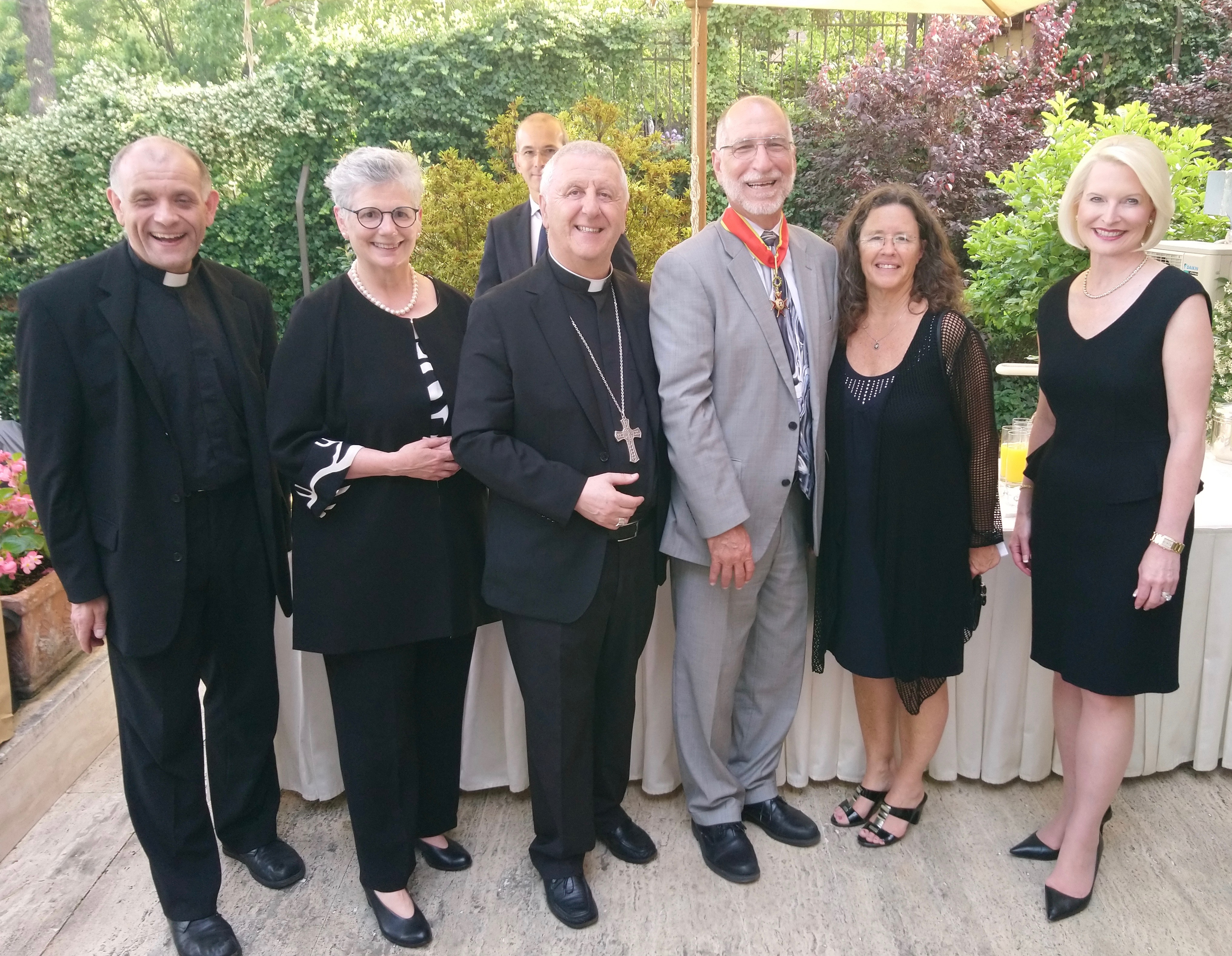 Layman honoured for outstanding contribution to Catholic higher education
